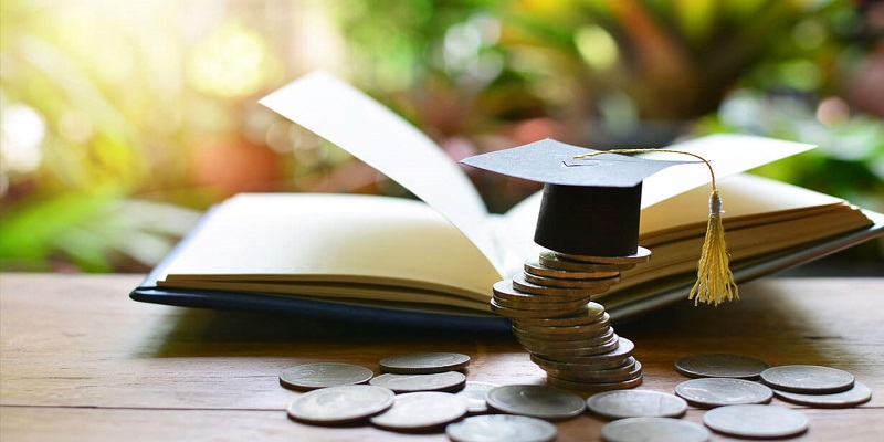 Avoid Paying A Hefty Sum In Education Loan